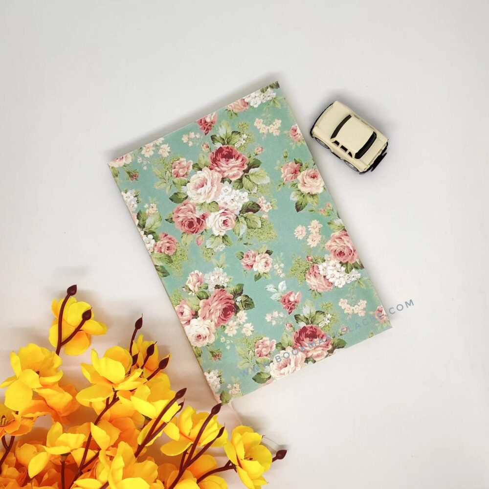 Aesthetic Flower Notebook (Floral Pattern)